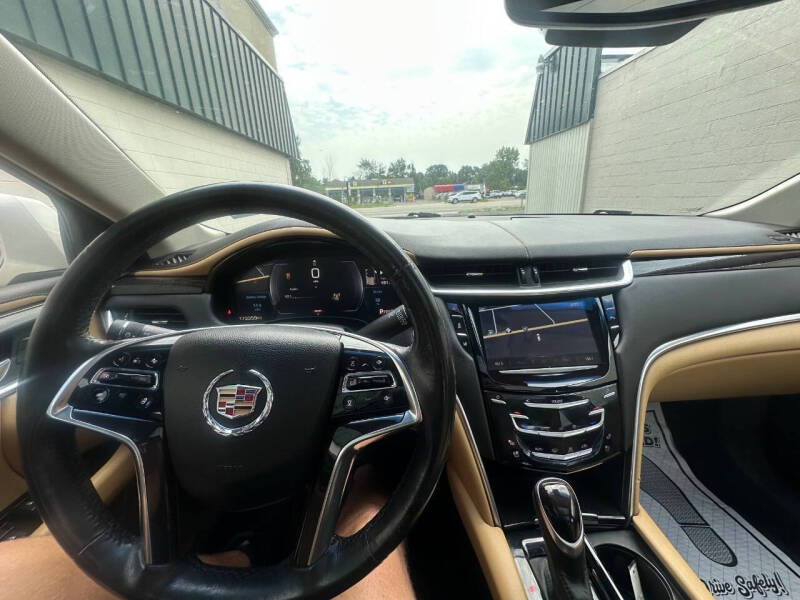 2013 Cadillac XTS Premium Collection