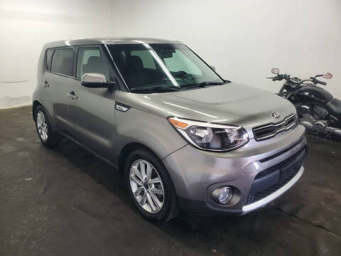 2017 Kia Soul +