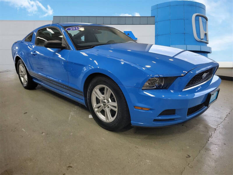 2013 Ford Mustang V6