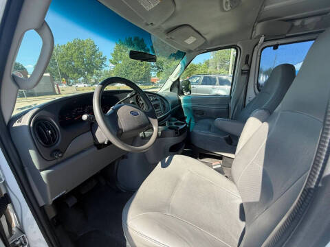 2006 Ford E-Series E-350 SD