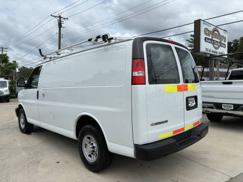 2017 Chevrolet Express 2500