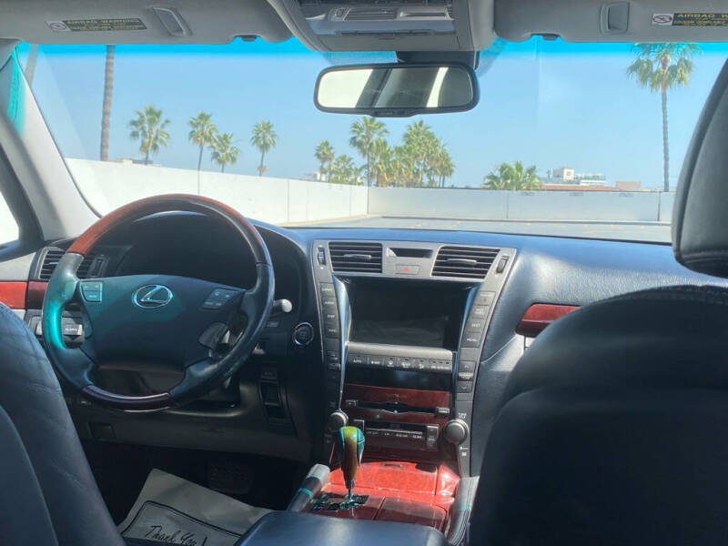 2008 Lexus LS 460