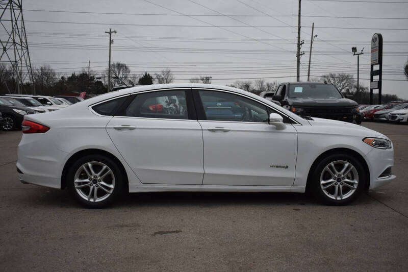 2018 Ford Fusion Hybrid SE