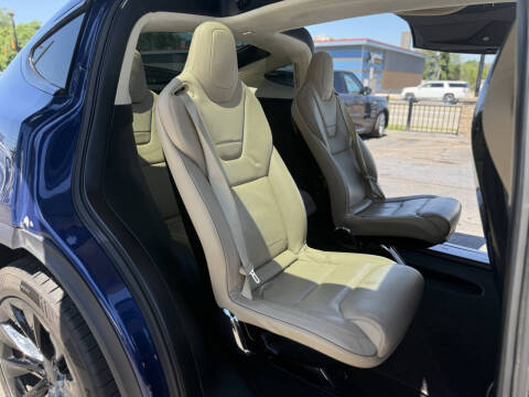 2017 Tesla Model X 90D
