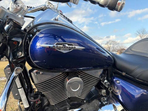 2005 Suzuki Boulevard