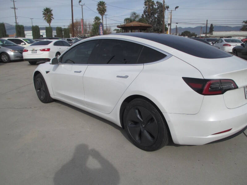 2019 Tesla Model 3 Base photo 6