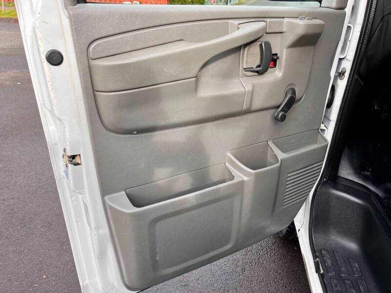 2013 Chevrolet Express 2500
