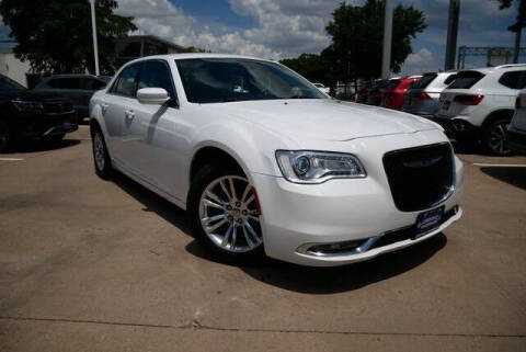 2020 Chrysler 300 for sale at Lewisville Volkswagen in Lewisville TX