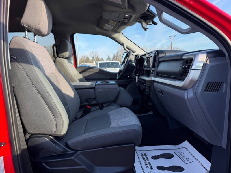 2025 Ford F-350 Super Duty XLT