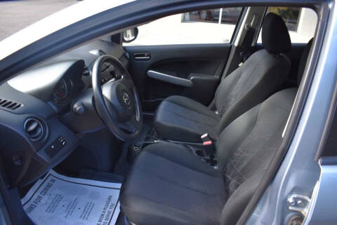 2013 Mazda MAZDA2 Sport