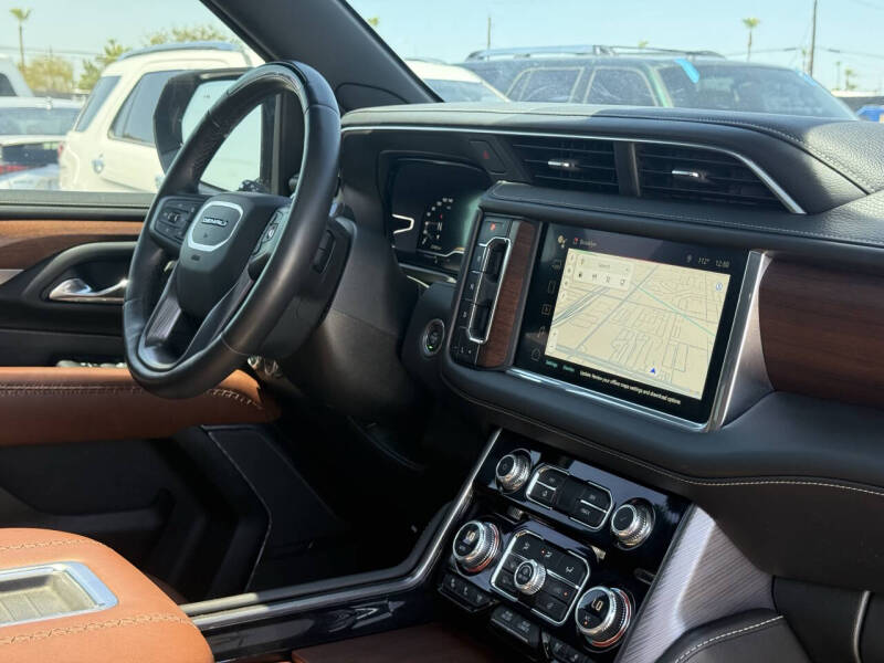 2023 GMC Yukon Denali Ultimate