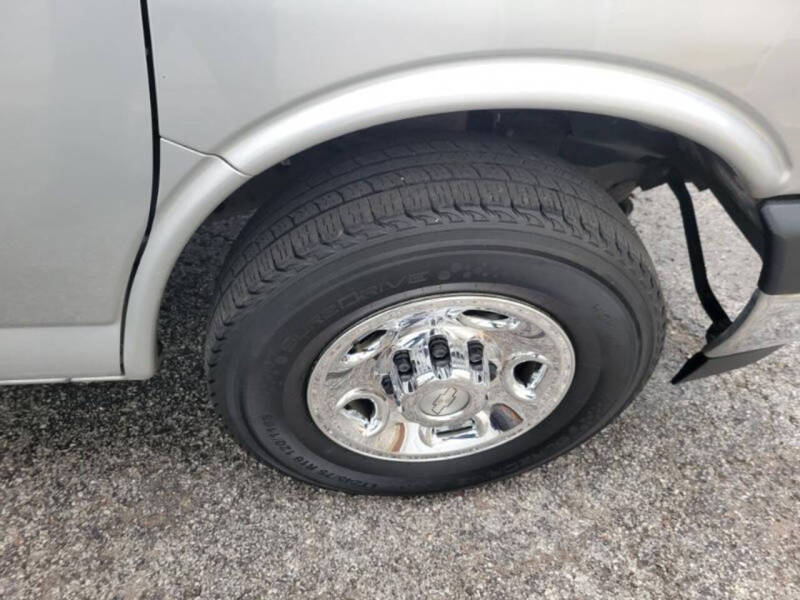 2017 Chevrolet Express LT 3500