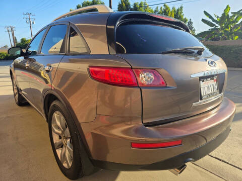 2004 Infiniti FX35
