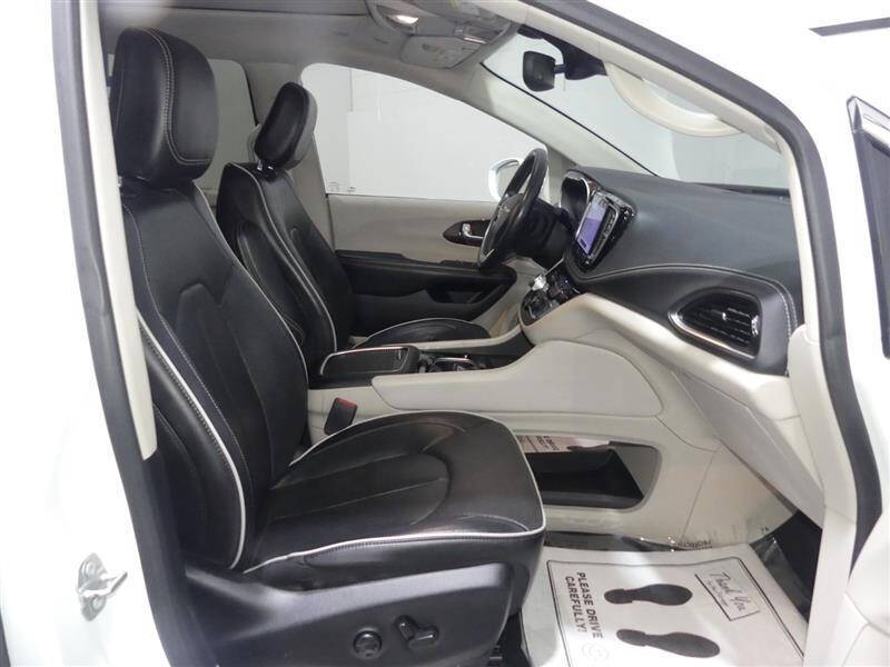 2022 Chrysler Pacifica Limited