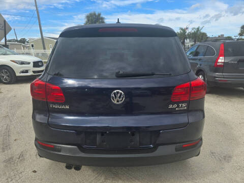 2013 Volkswagen Tiguan SE 4Motion