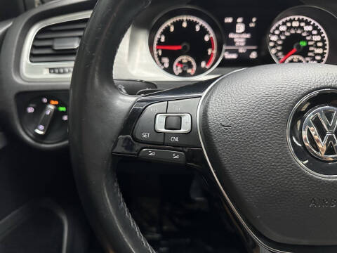 2015 Volkswagen Golf