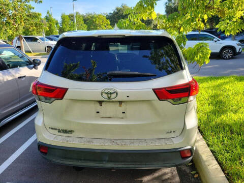 2019 Toyota Highlander XLE