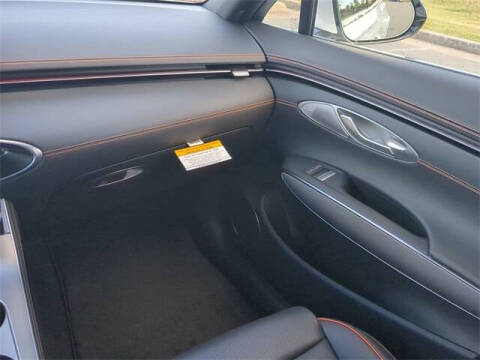 2026 Genesis GV70 3.5T Sport Advanced