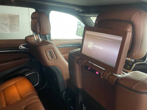 2018 Jeep Grand Cherokee Summit