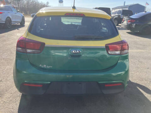 2019 Kia Rio 5-Door S