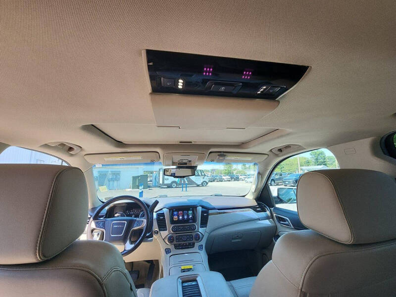 2017 GMC Yukon XL Denali