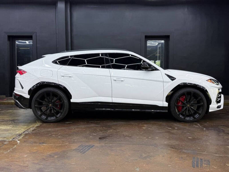 2019 Lamborghini Urus