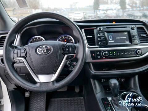 2016 Toyota Highlander