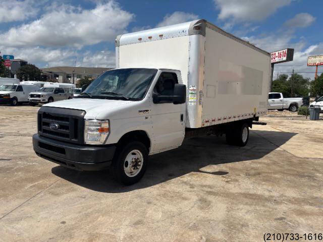 2019 Ford E-Series