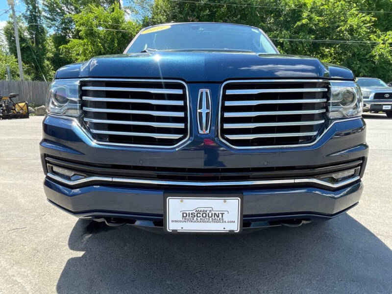 2017 Lincoln Navigator Select