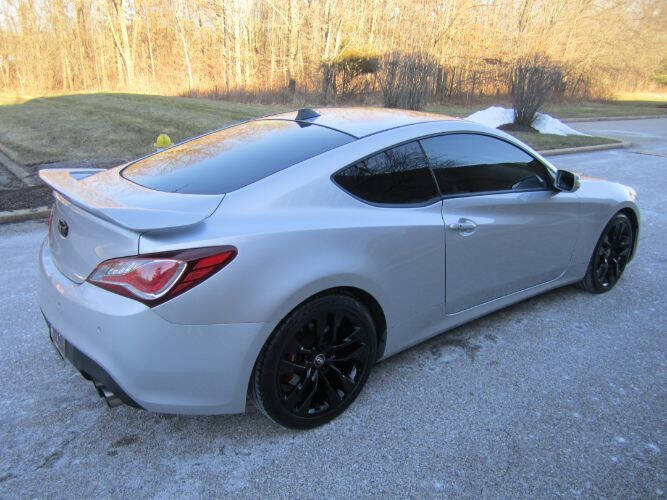 2016 Hyundai Genesis Coupe