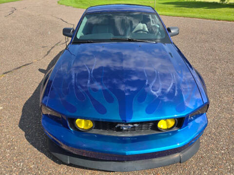 2005 Ford Mustang GT Deluxe