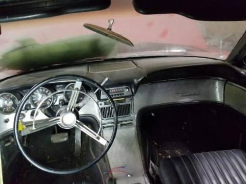 1962 Ford Thunderbird