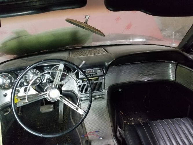 1962 Ford Thunderbird