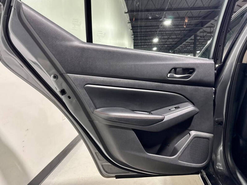 2020 Nissan Altima 2.5 SR