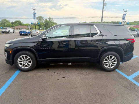2023 Chevrolet Traverse LS