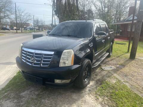 2008 Cadillac Escalade EXT for sale at MISTER TOMMY'S MOTORS LLC in Florence SC