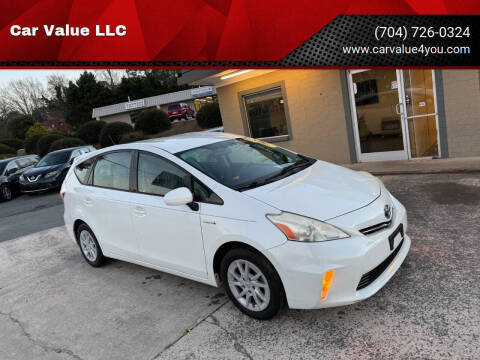 2012 Toyota Prius v Five