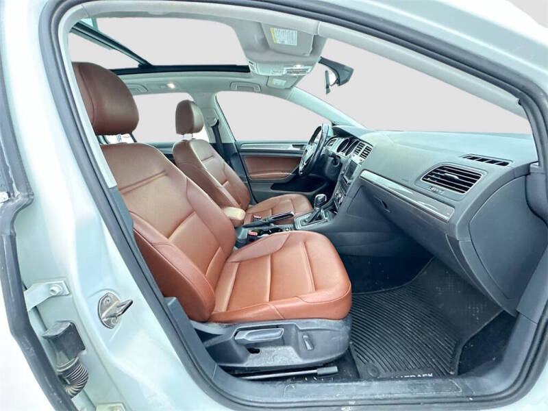 2017 Volkswagen Golf Alltrack