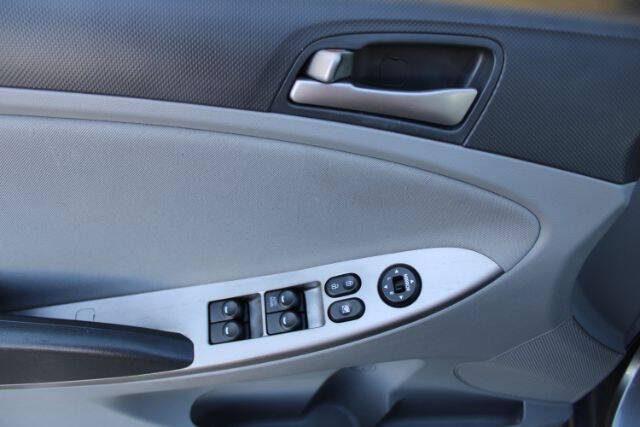 2017 Hyundai Accent