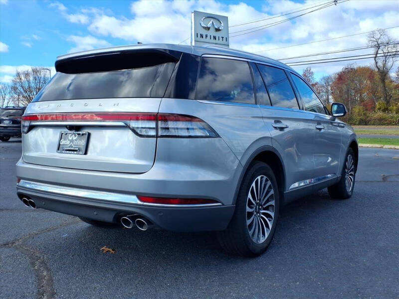 2023 Lincoln Aviator Standard