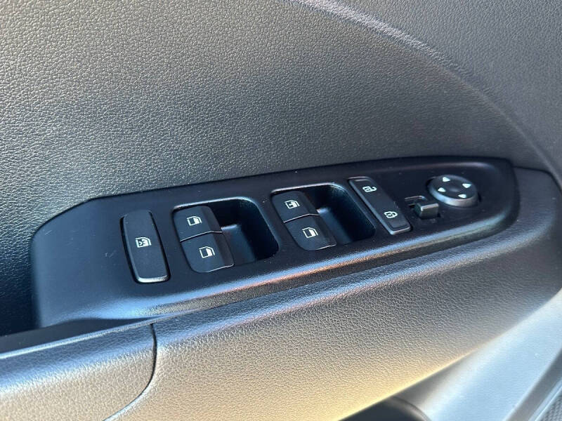 2022 Hyundai Venue SE