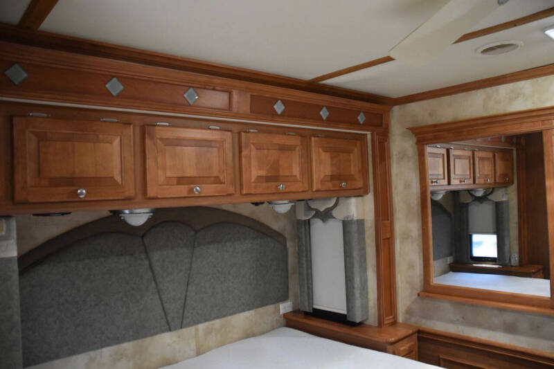 2007 Workhorse W24