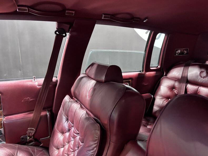 1990 Cadillac Brougham