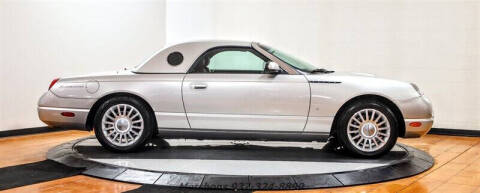 2004 Ford Thunderbird Deluxe