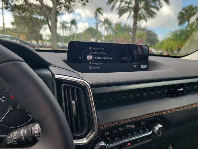 2026 Mazda CX-50 Hybrid Premium Plus