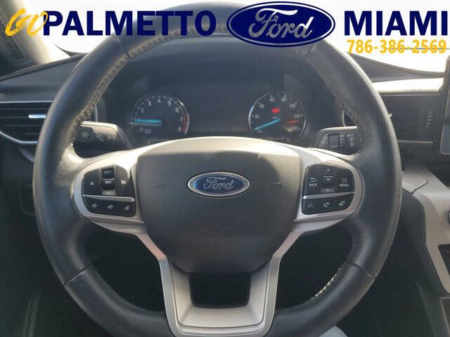 2024 Ford Explorer XLT