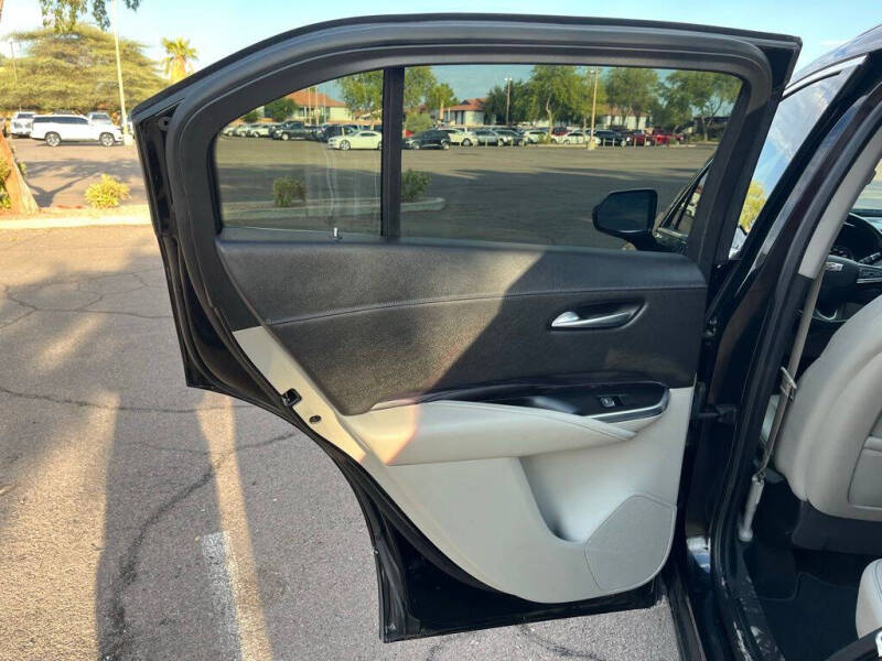 2020 Cadillac XT4 Luxury