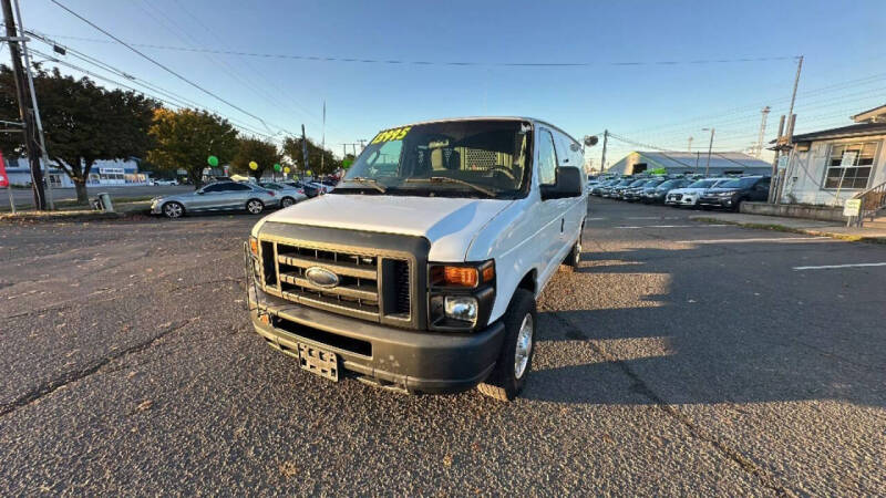 2011 Ford E-Series E-250