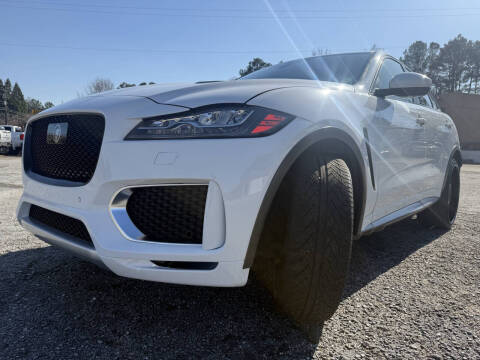 2020 Jaguar F-PACE SVR