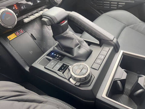 2025 Toyota 4Runner TRD Off-Road Premium